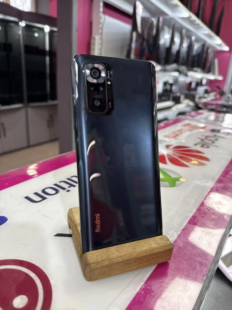 Смартфон Xiaomi Redmi note 10 PRO 8/128